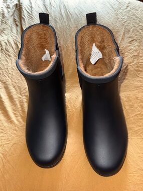 Chooka Black Ankle Rain Boots with fur